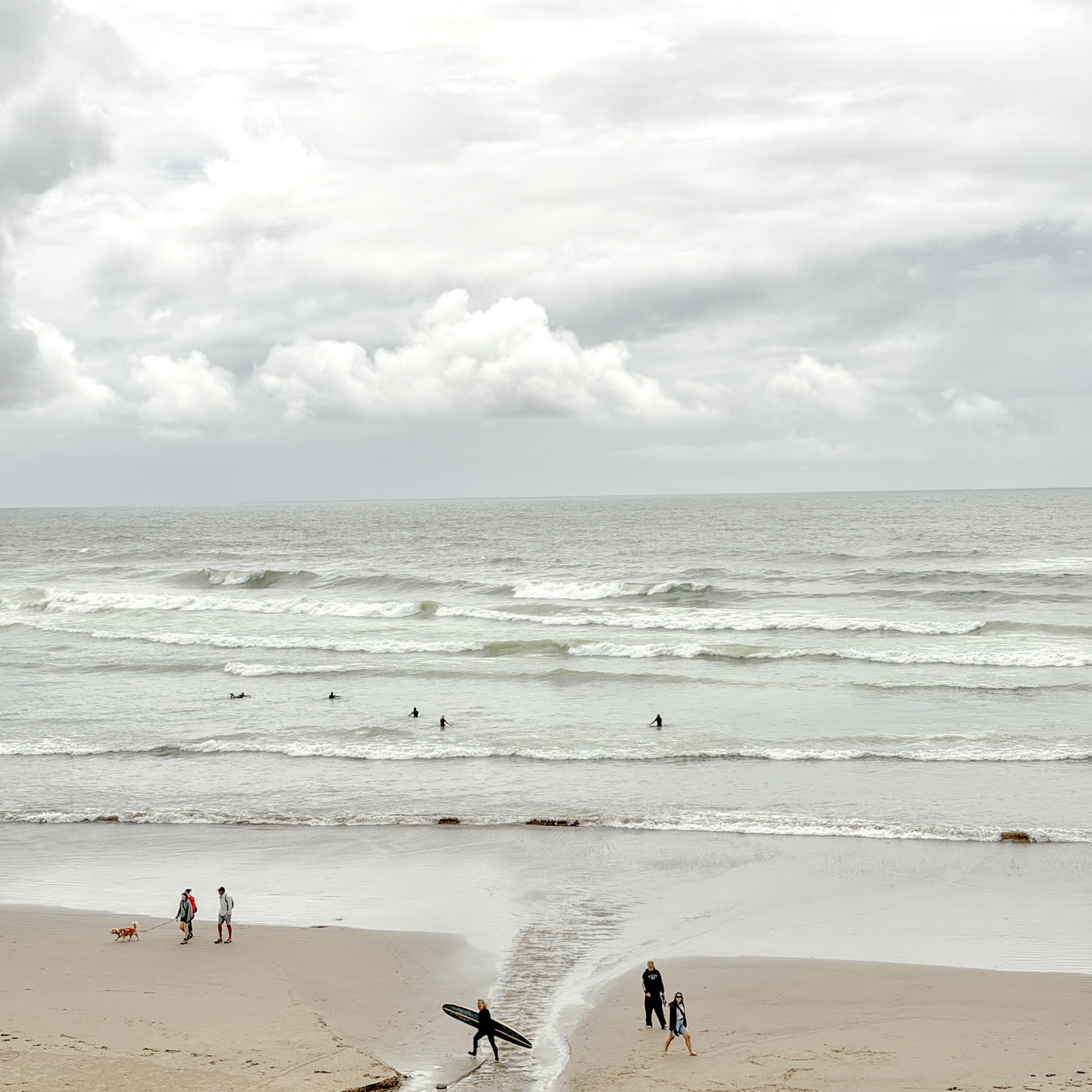 Everyone waiting on a wave with other plans